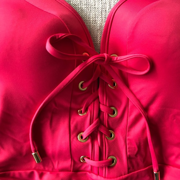 Jets Australia Jetset Lace Up One Piece (size 8) NWT - Picture 5 of 7